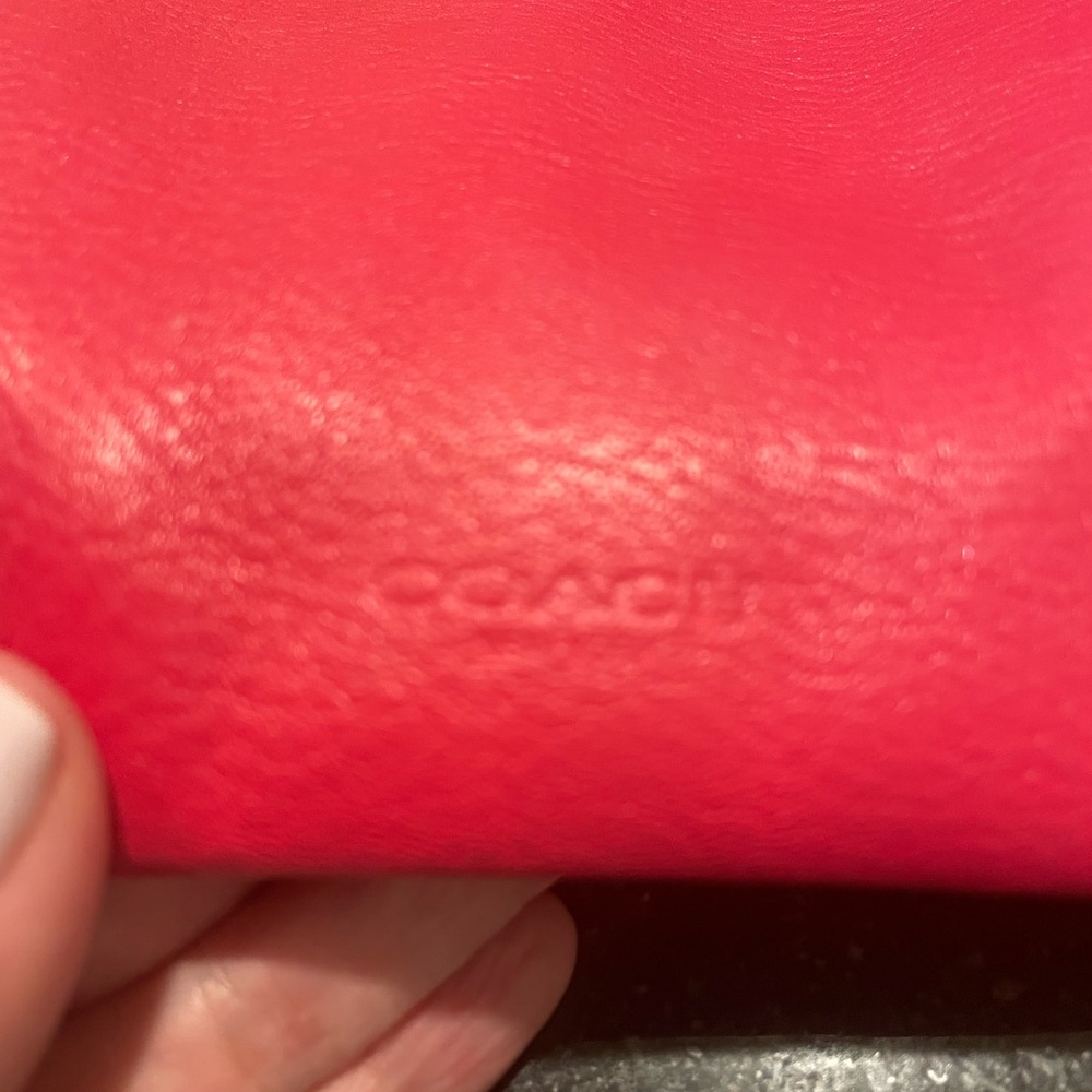 COACH Leather Crossbody Bag.  Hot Pink.  Excellent condition. - Picture 13 of 13